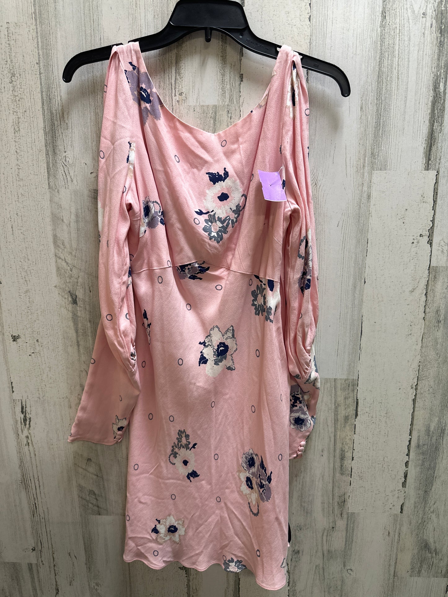 Dress Casual Short By Free People Size: 6