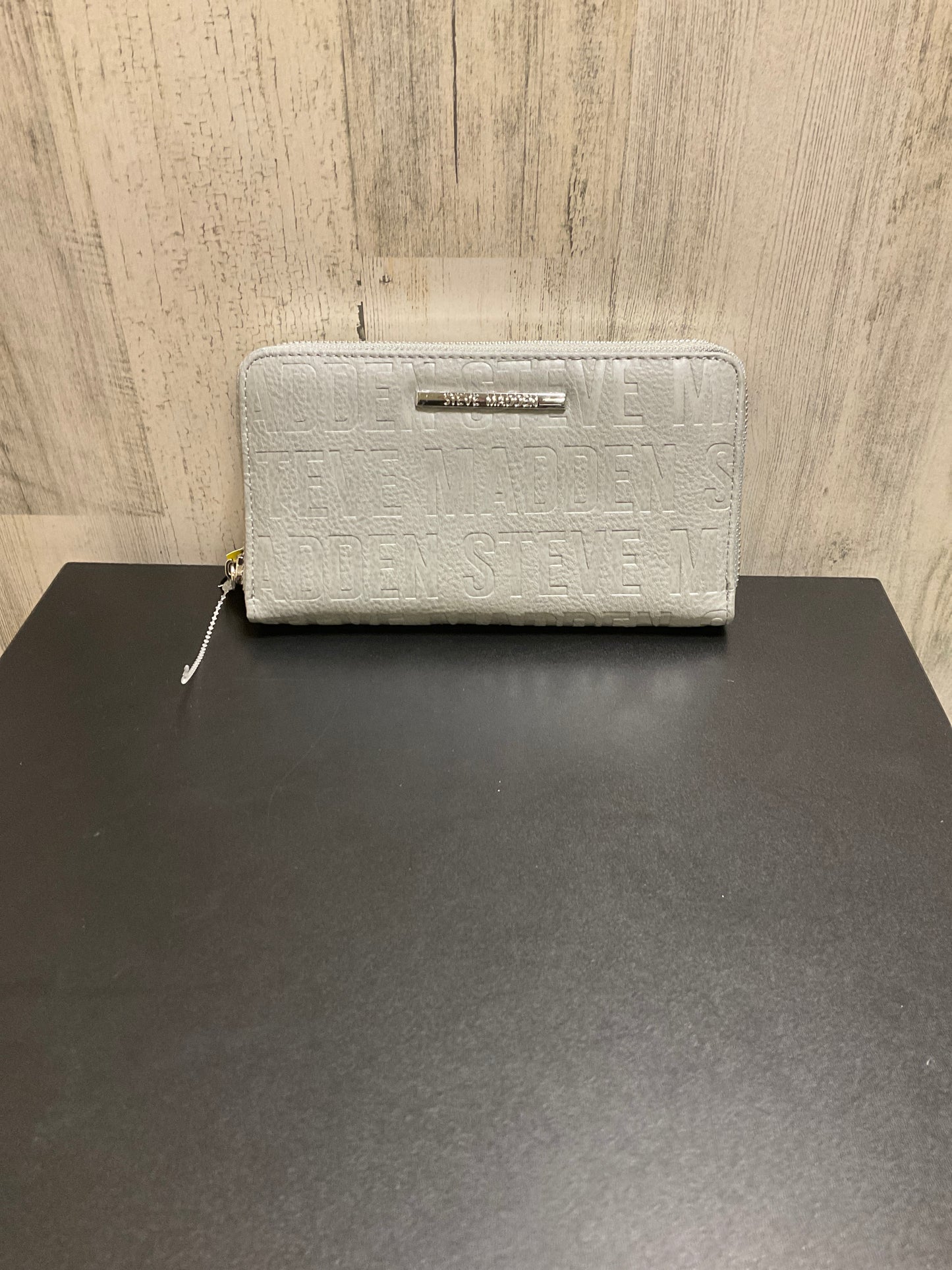 Wallet By Steve Madden Size: Large