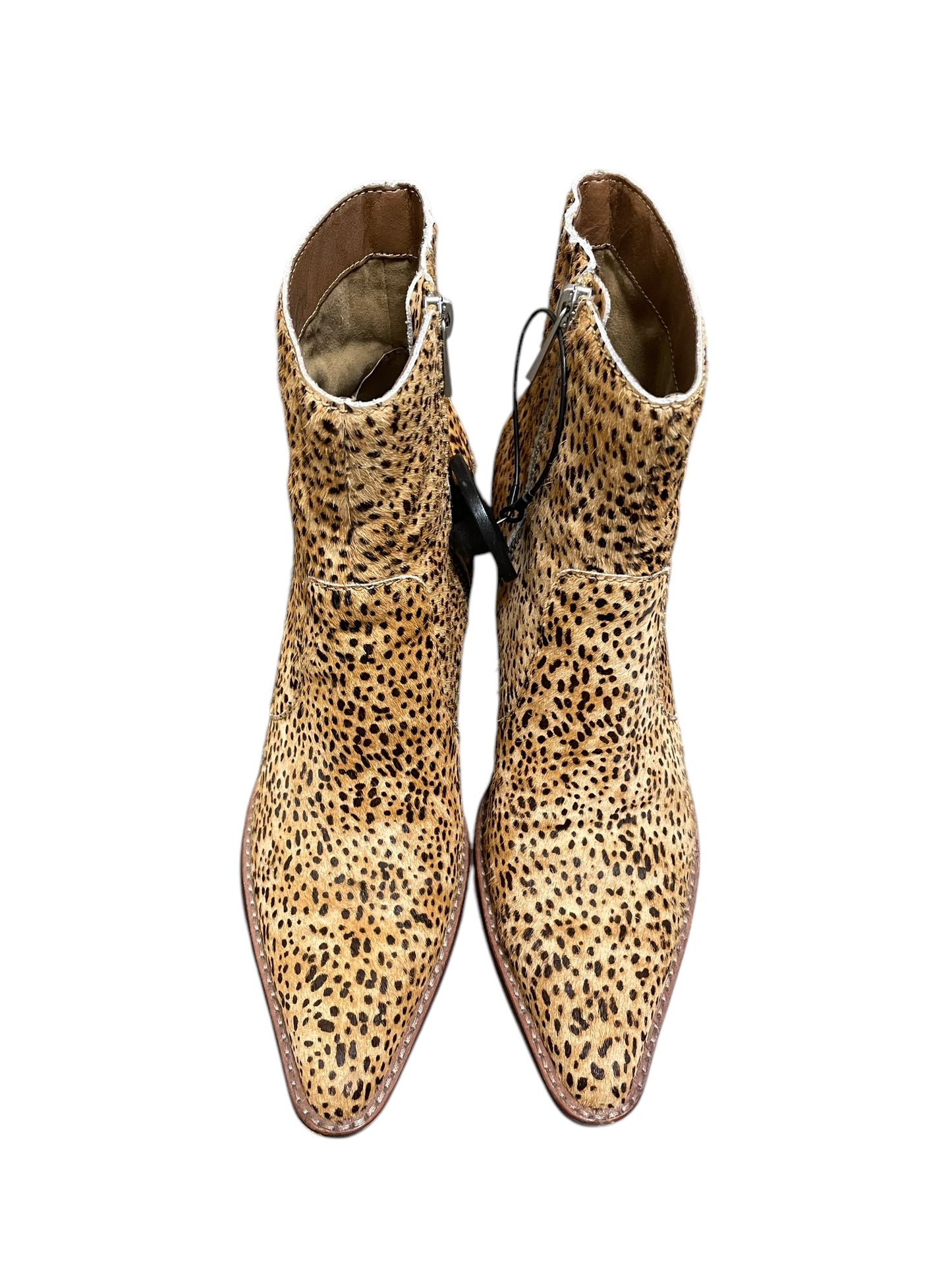 Boots Ankle Heels By Dolce Vita In Animal Print, Size: 8