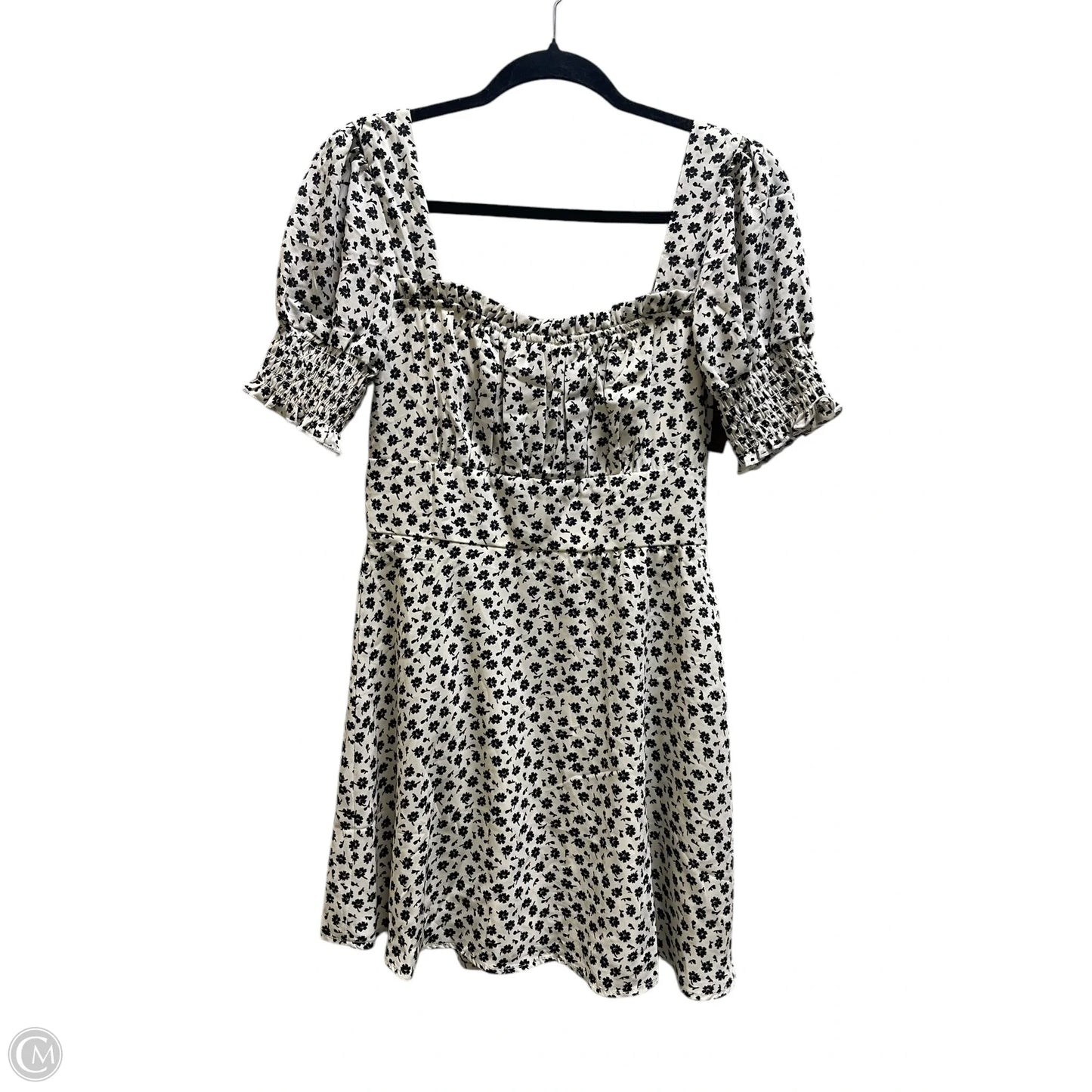 Dress Casual Short By Trixxi In Floral Print, Size: S