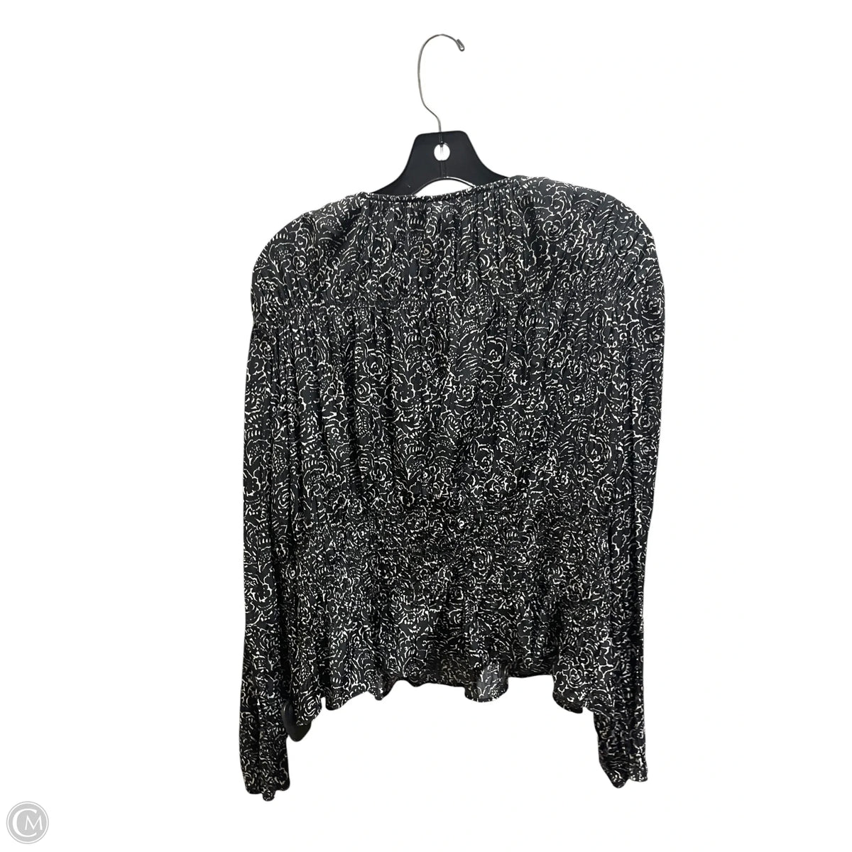 Top Long Sleeve By Universal Thread In Black, Size: L