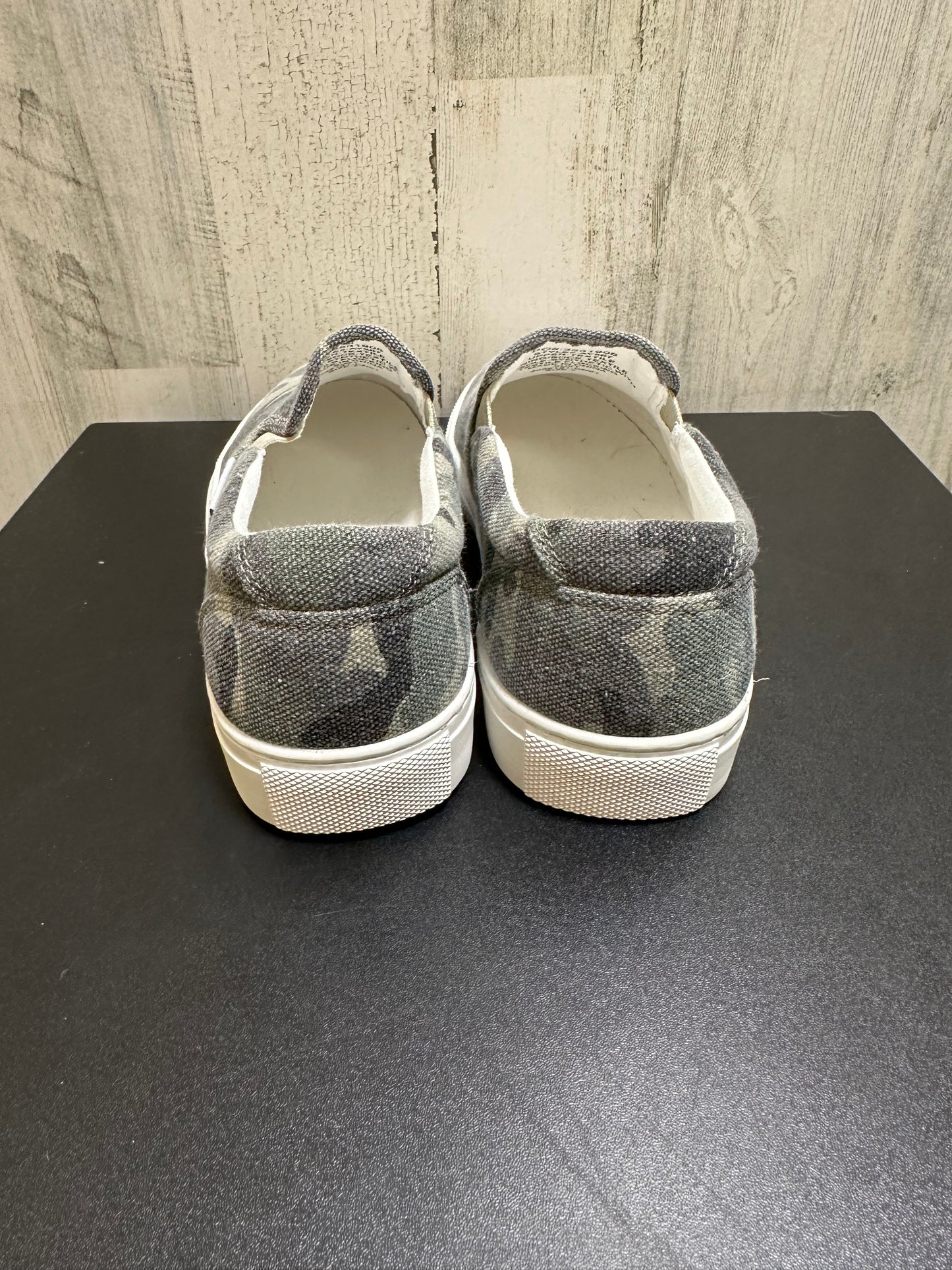 Shoes Flats By J. Crew Size: 7