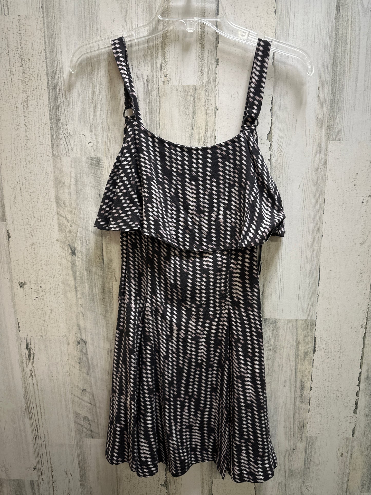 Dress Casual Short By Free People Size: 4