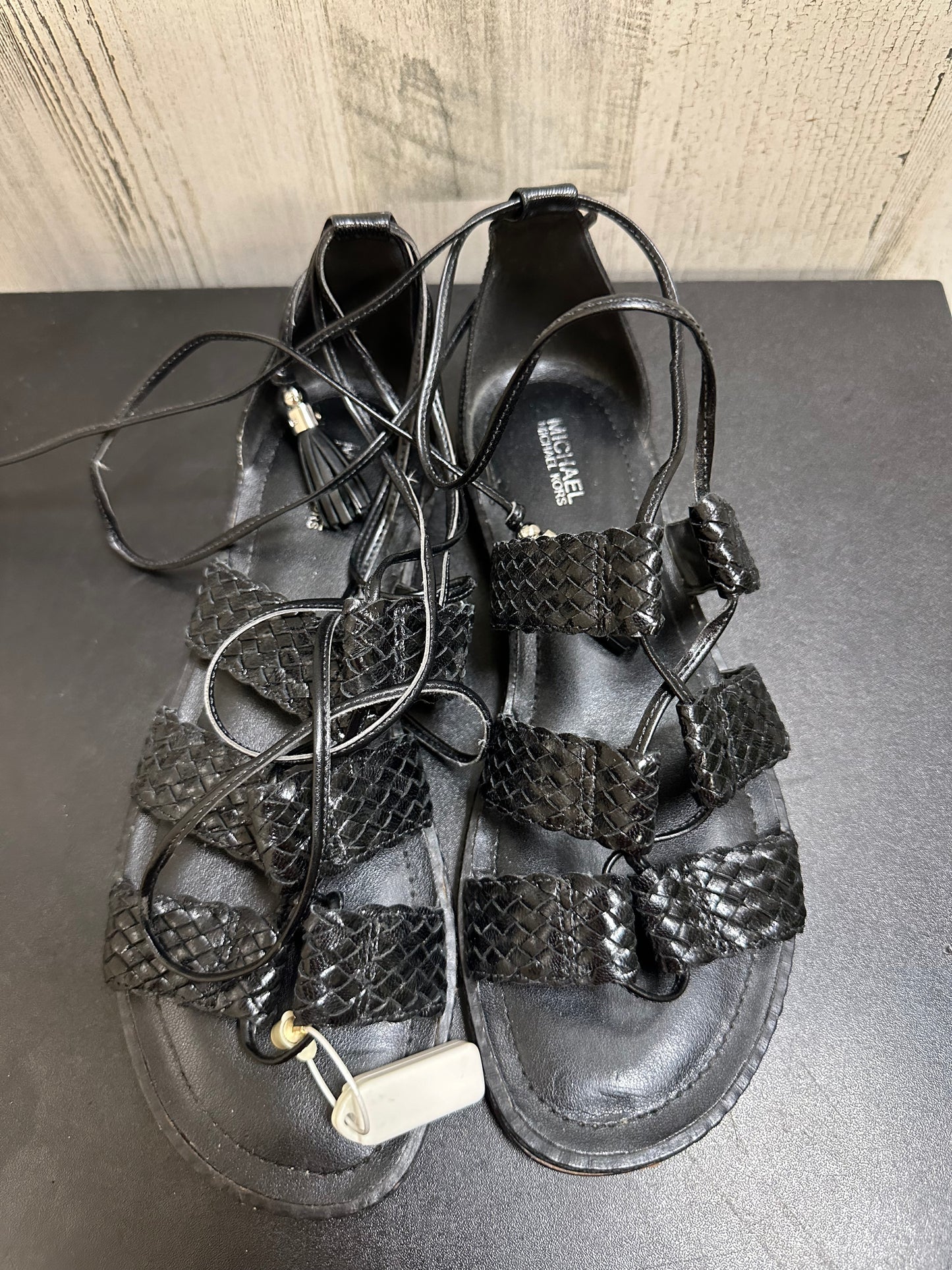 Sandals Flats By Michael Kors Size: 7