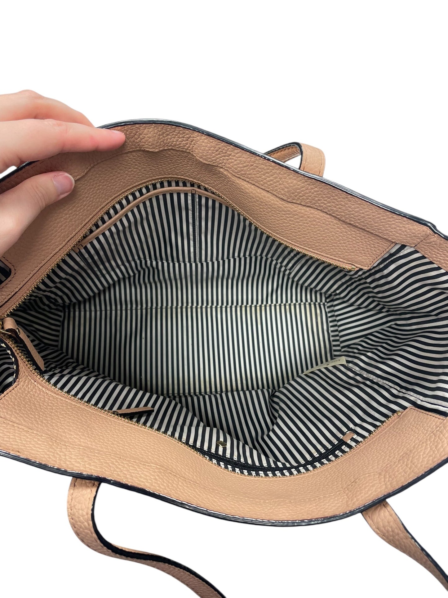 Handbag Designer By Kate Spade Size: Large