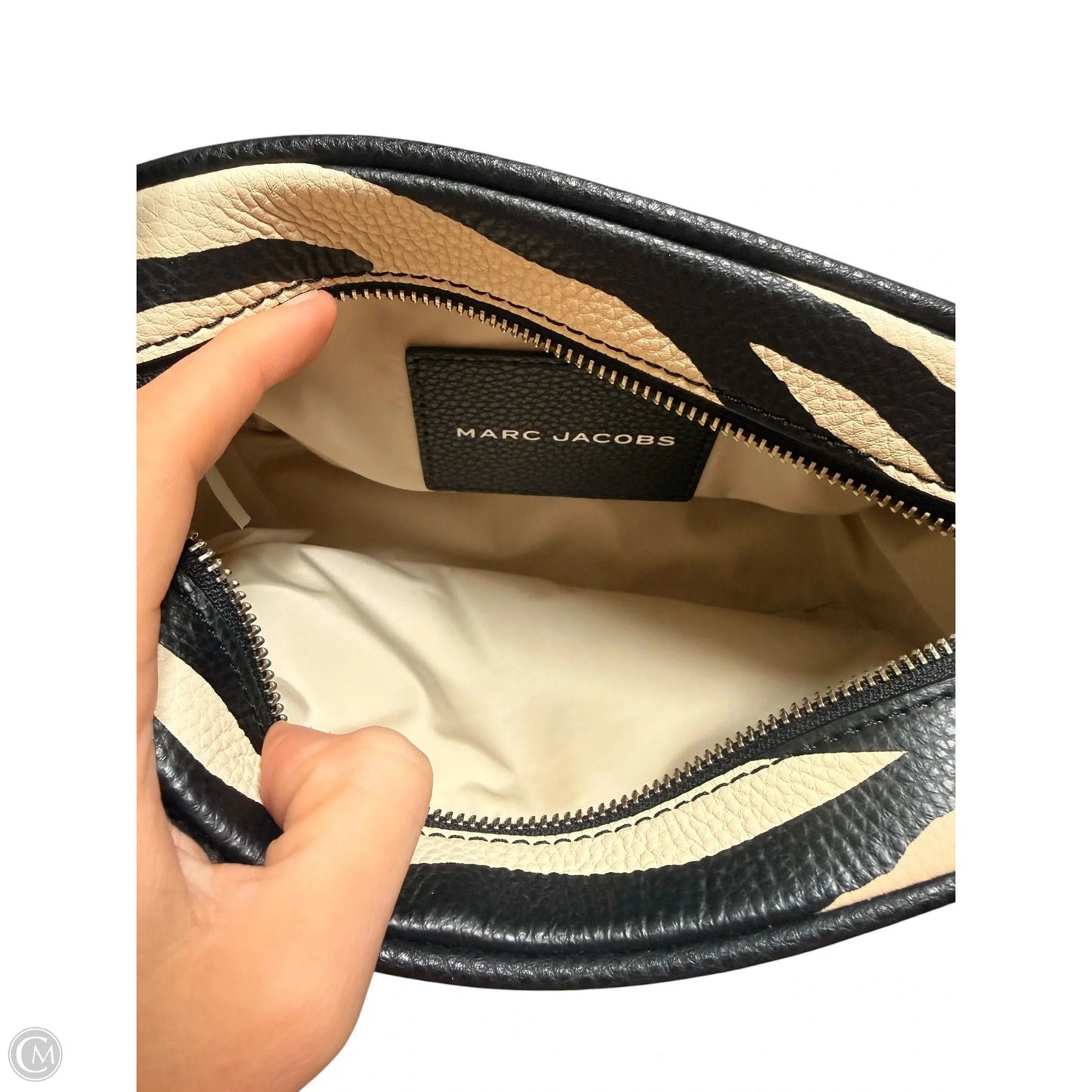Handbag Luxury Designer By Marc Jacobs, Size: Small