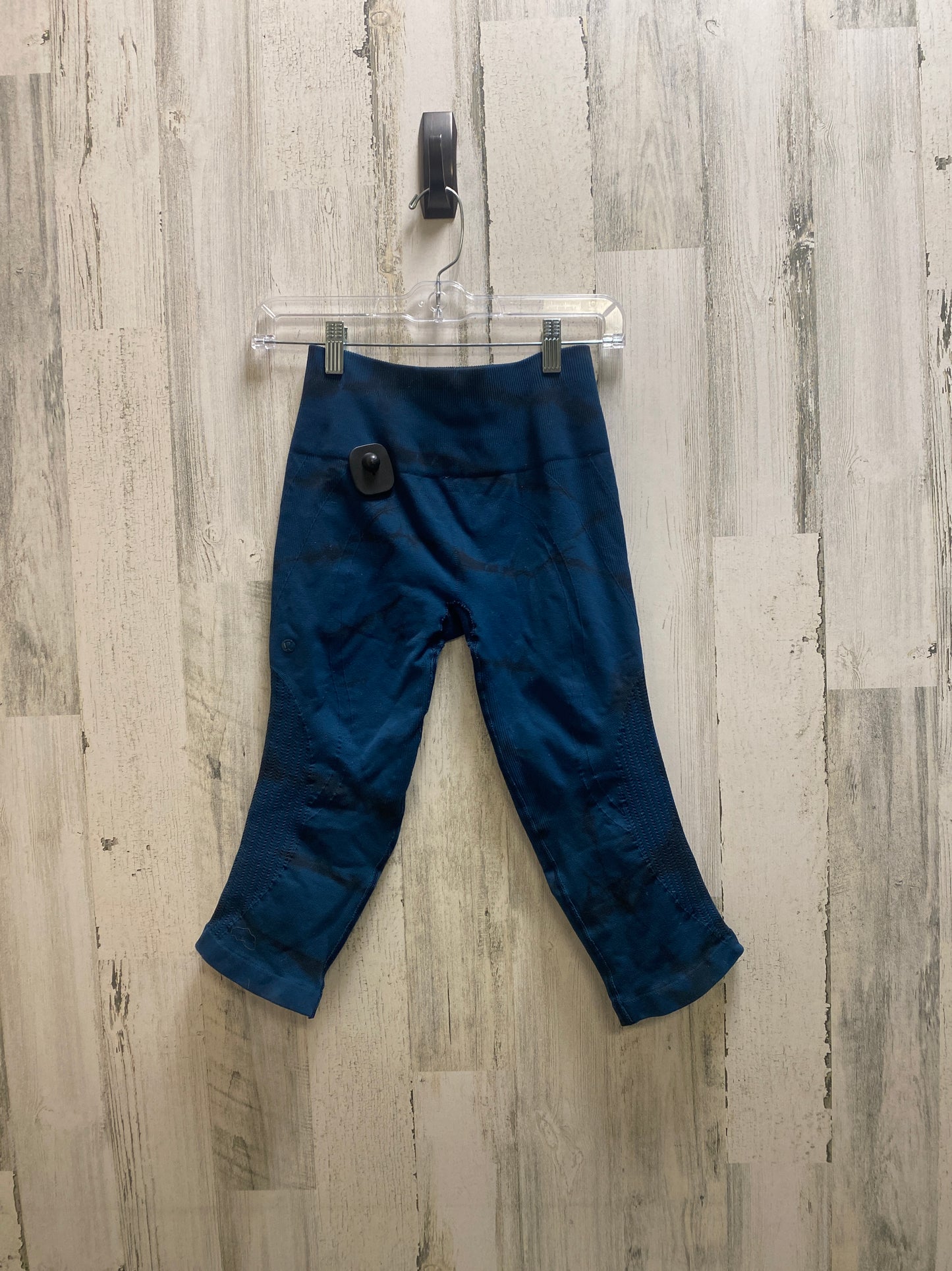 Athletic Capris By Lululemon Size: S