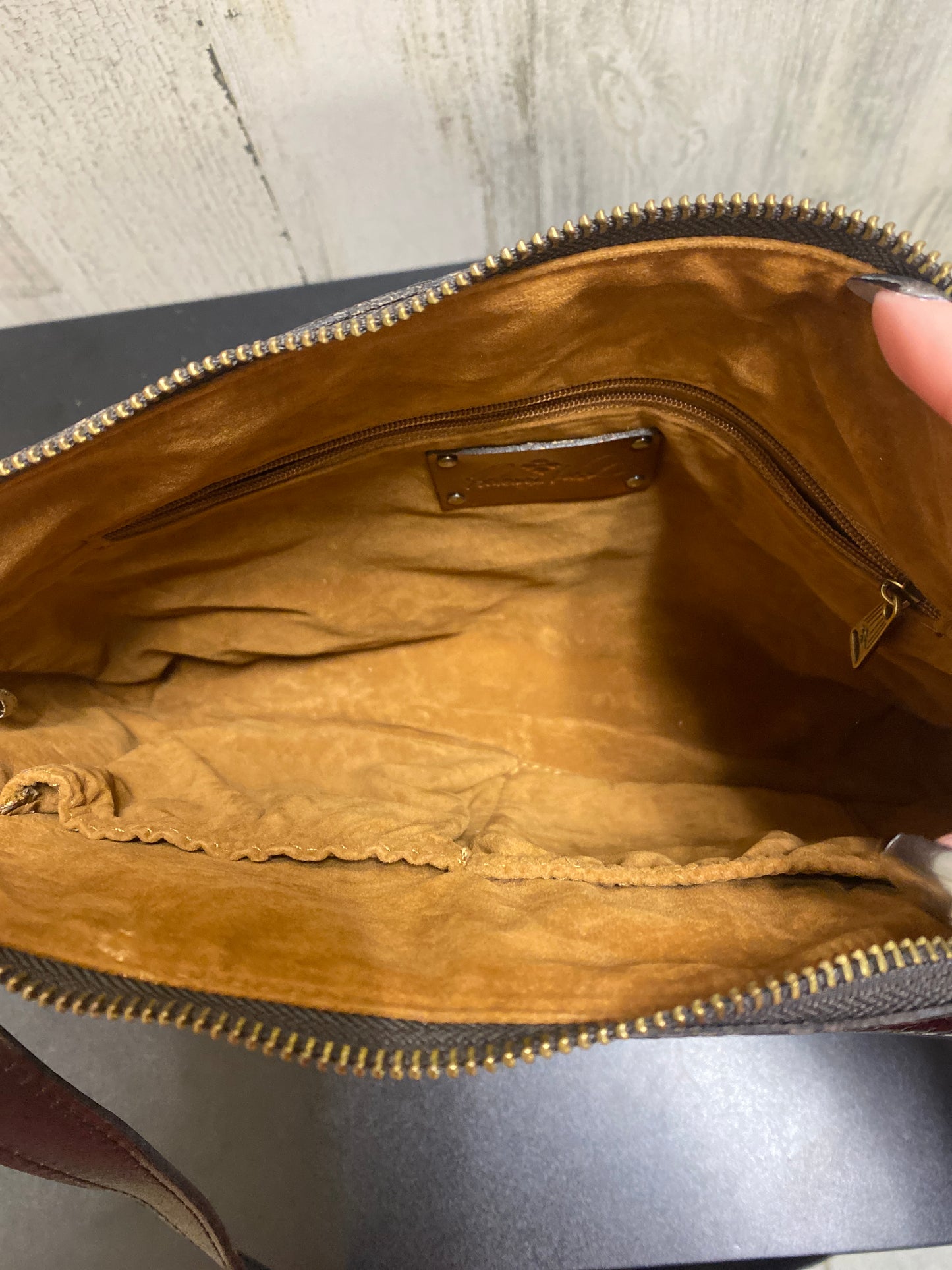 Crossbody Designer By Patricia Nash Size: Medium