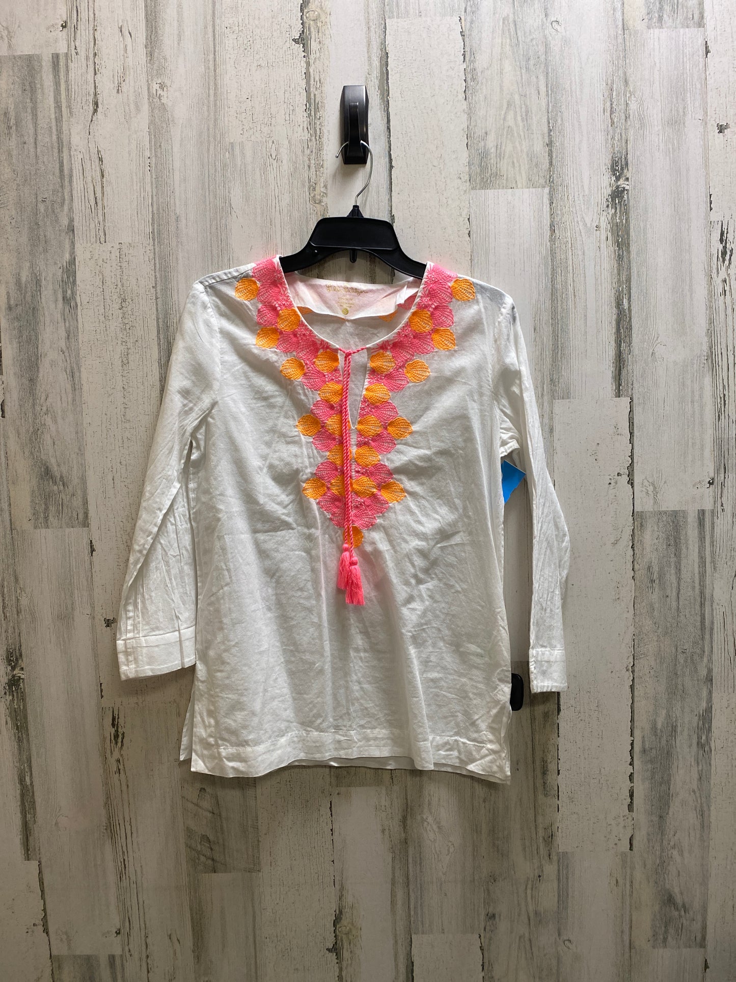 Top Long Sleeve Designer By Lilly Pulitzer Size: S