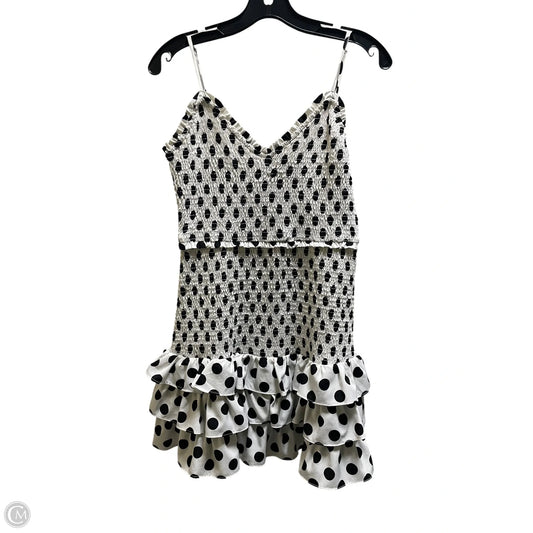 Dress Casual Short By Clothes Mentor In Polkadot Pattern, Size: M