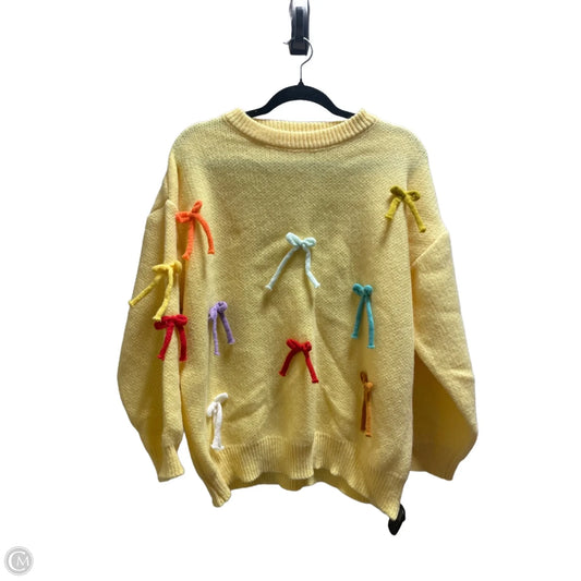 Sweater By Clothes Mentor In Yellow, Size: M