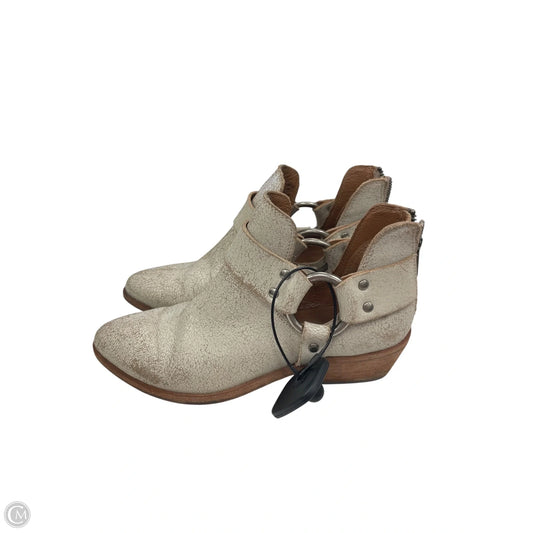 Boots Designer By Frye In Tan, Size: 6