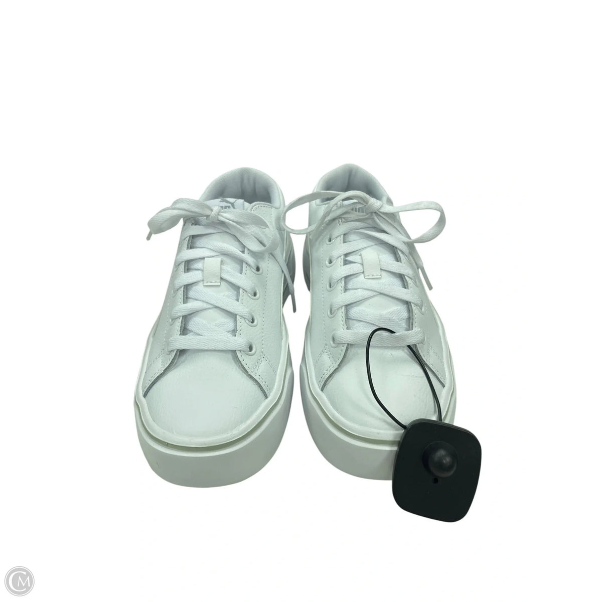 Shoes Sneakers By Puma In White, Size: 7