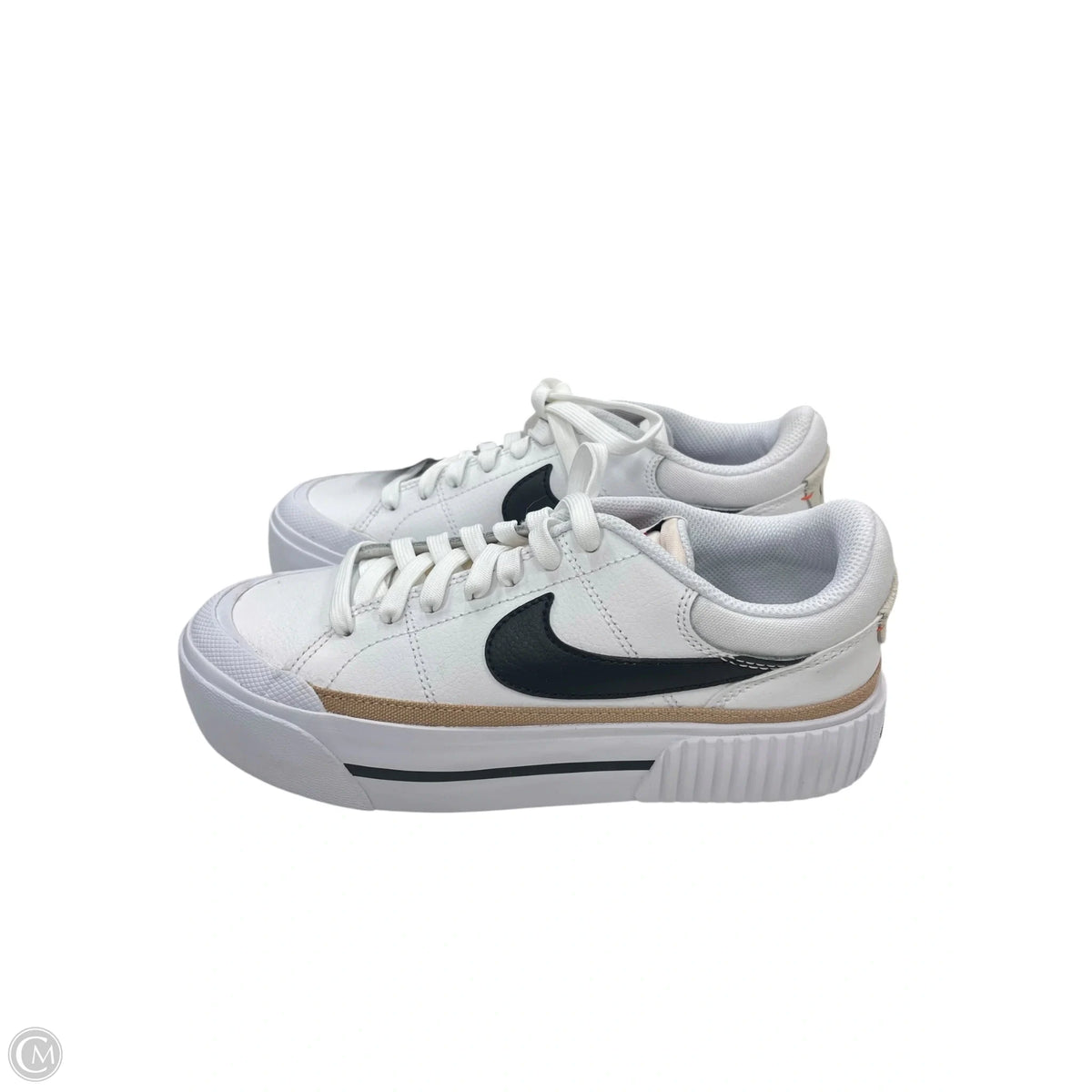 Shoes Athletic By Nike In White, Size: 6