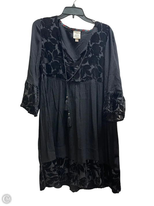 Dress Casual Short By Knox Rose In Black, Size: L