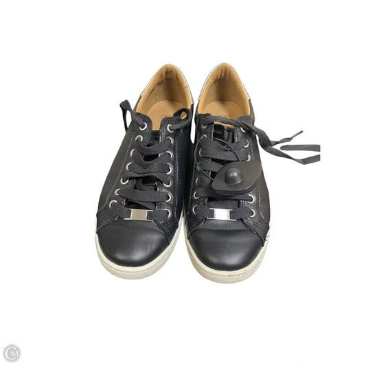 Shoes Designer By Ugg In Black, Size: 8