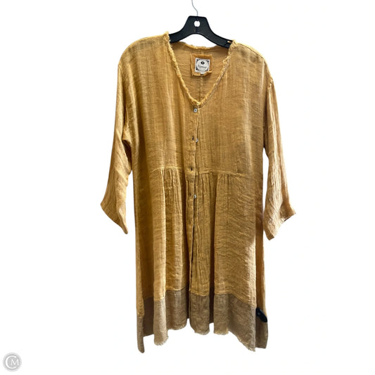 Dress Casual Short By Clothes Mentor In Yellow, Size: S