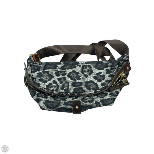 Belt Bag By Clothes Mentor, Size: Small