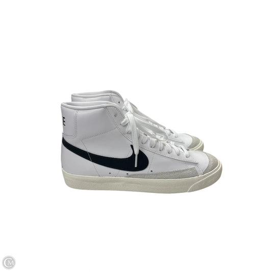 Shoes Sneakers By Nike In White, Size: 11