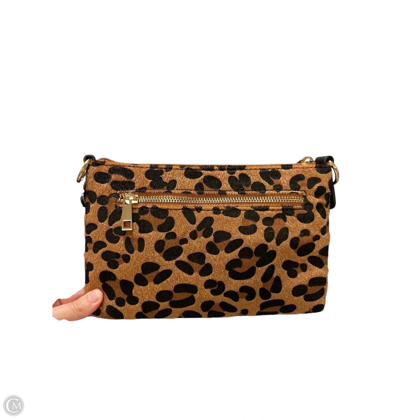 Wristlet Leather By Clothes Mentor, Size: Medium