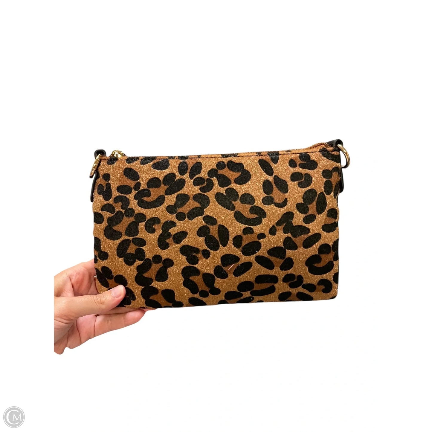 Wristlet Leather By Clothes Mentor, Size: Medium