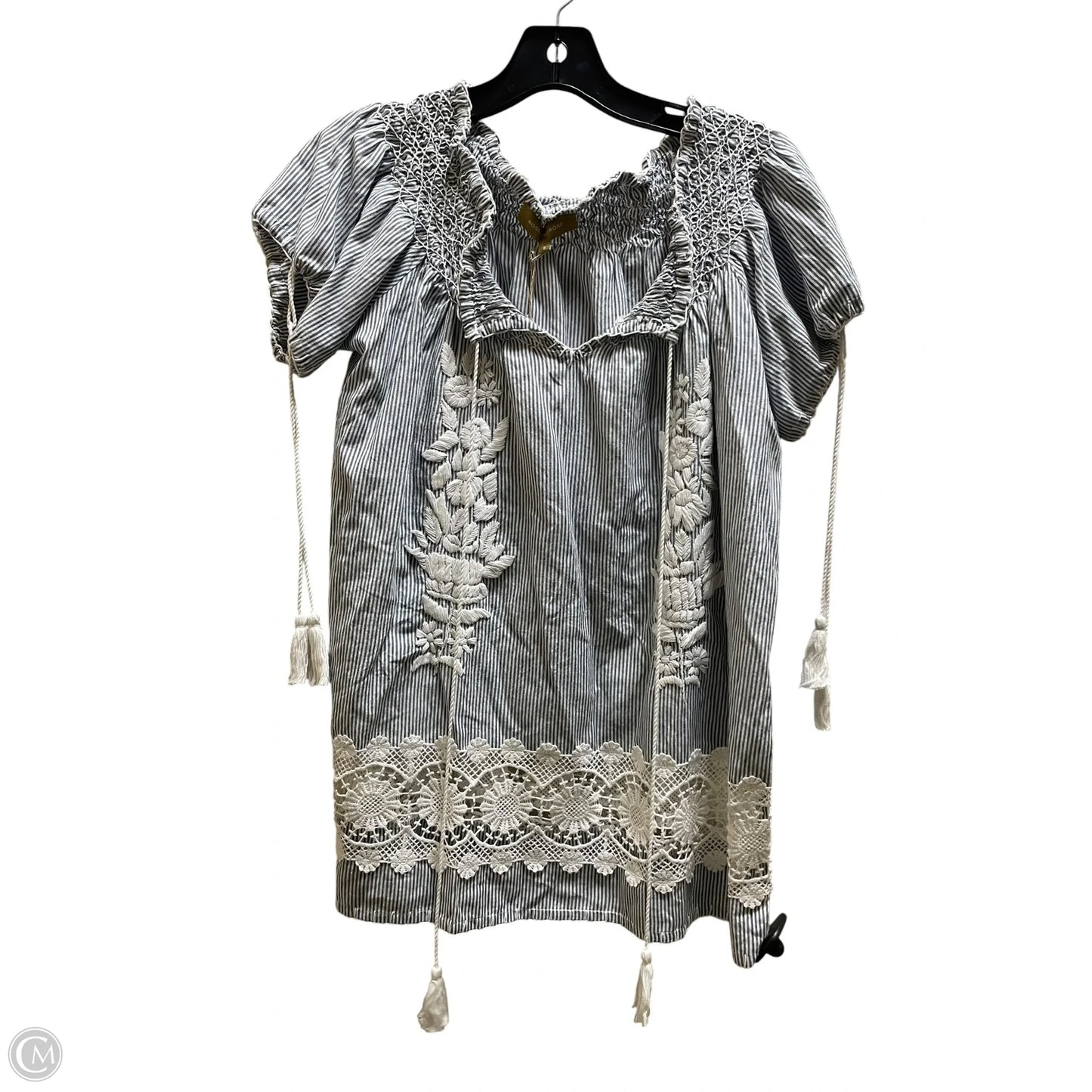 Top Short Sleeve By Clothes Mentor In Striped Pattern, Size: S