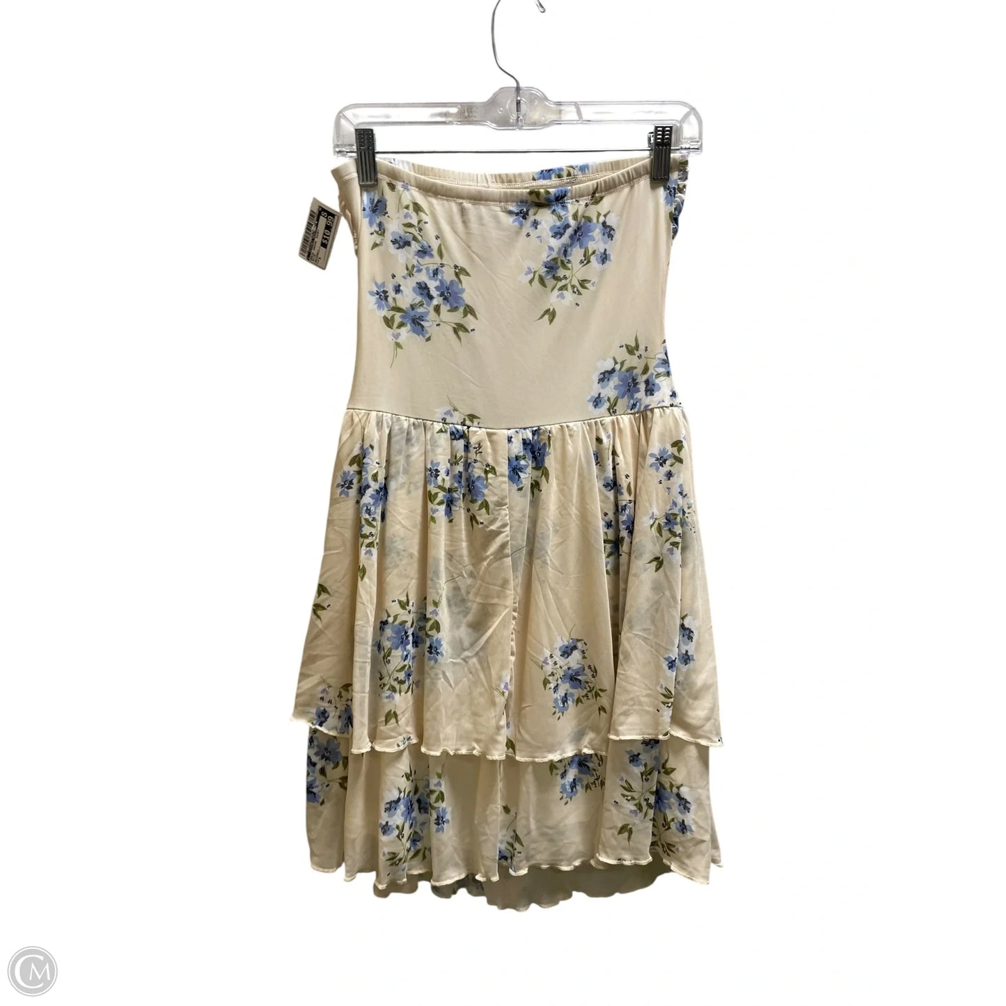Dress Casual Short By Clothes Mentor In Beige, Size: S