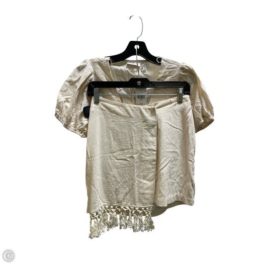Skirt Set 2pc By Clothes Mentor In Beige, Size: S