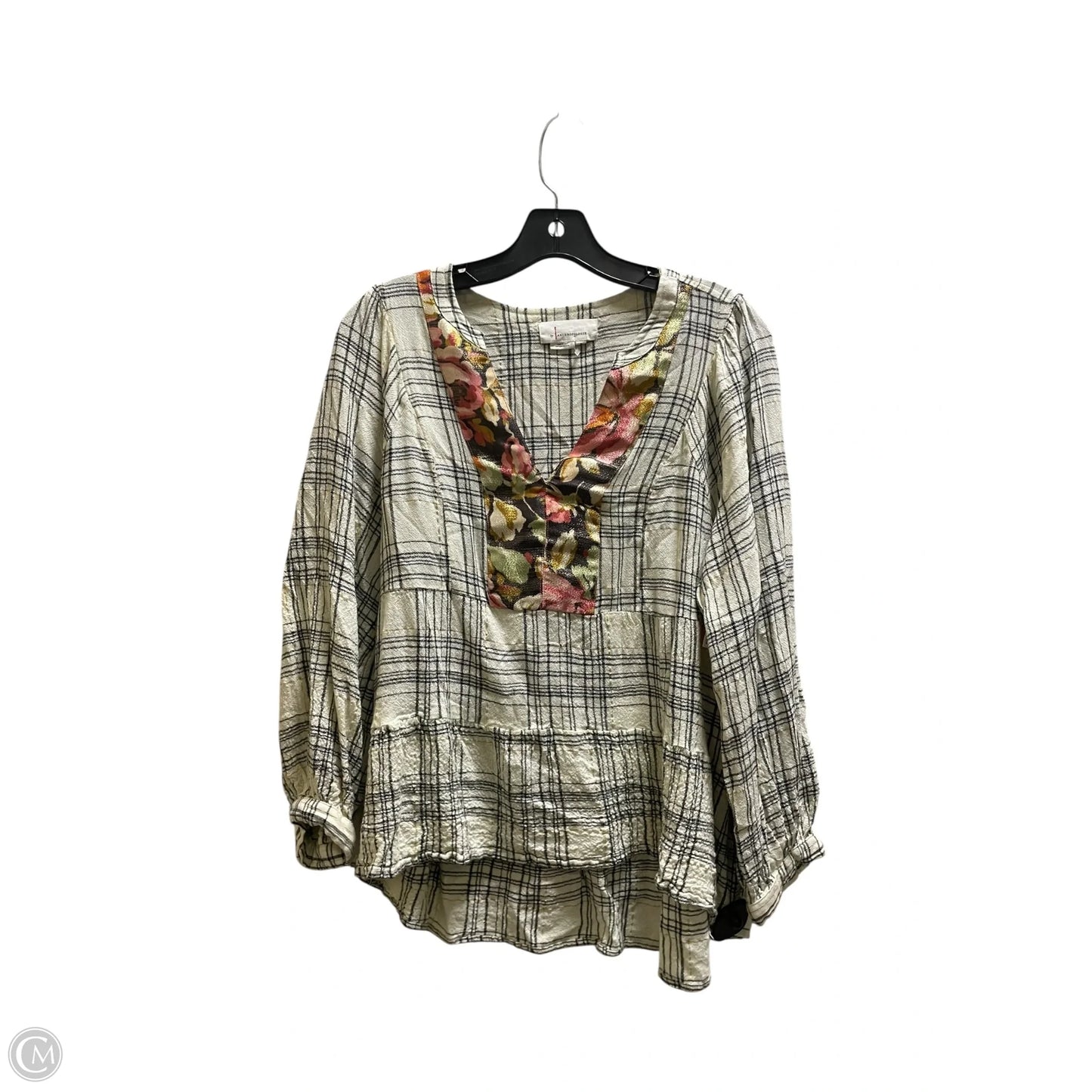 Top Long Sleeve By Anthropologie In White, Size: M